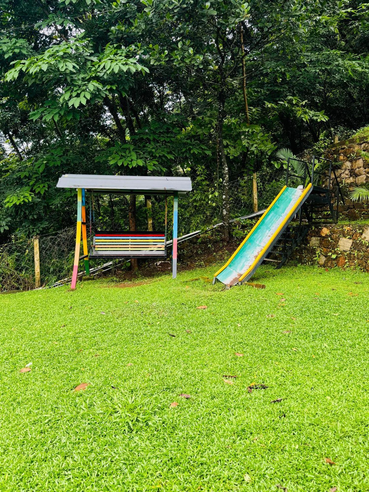 Casa Lucio Resorts Mannarakkat المظهر الخارجي الصورة